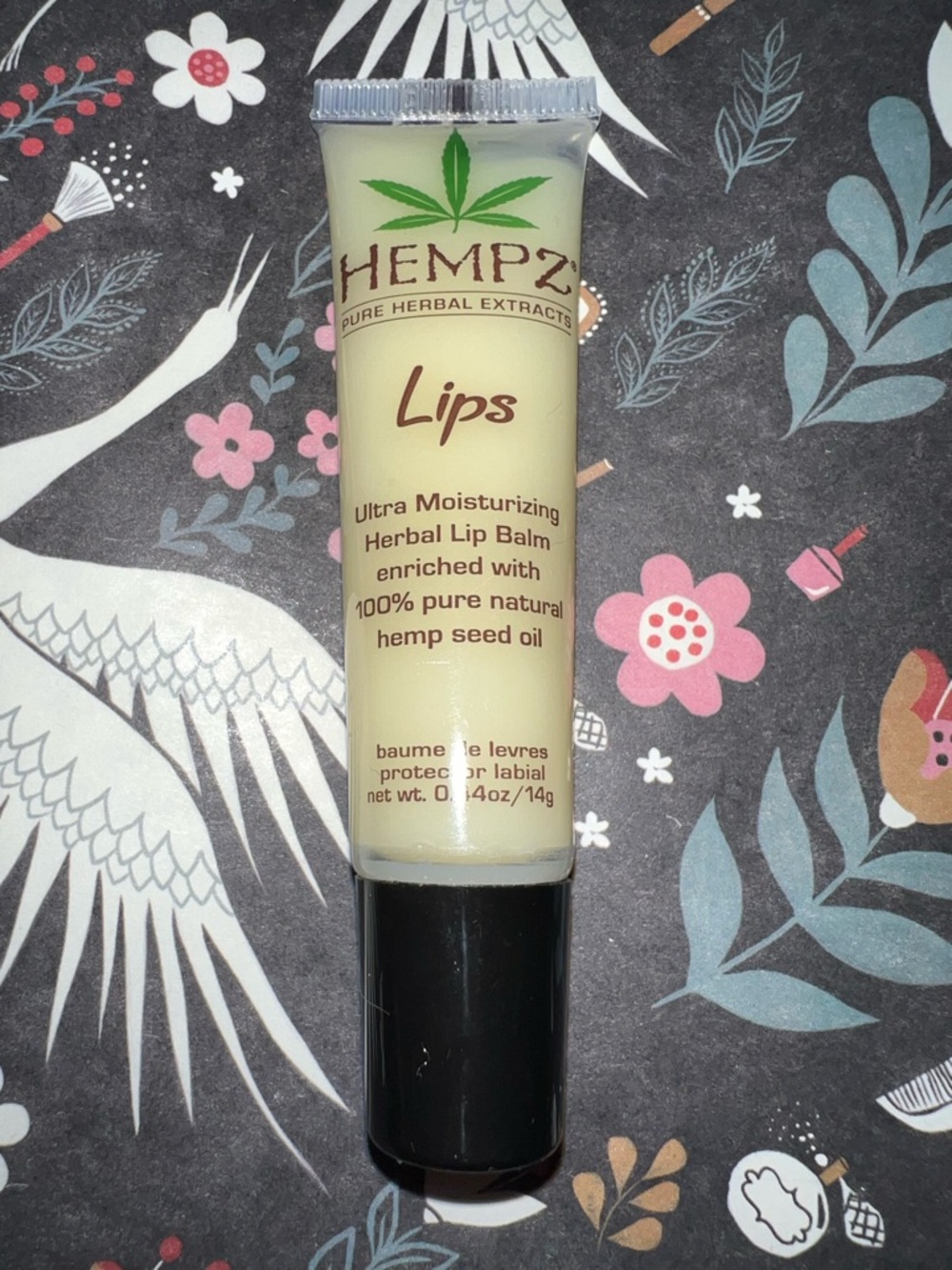 Hempz Lips Herbal Ultra Moisturizing Lip Balm - Cream & Black